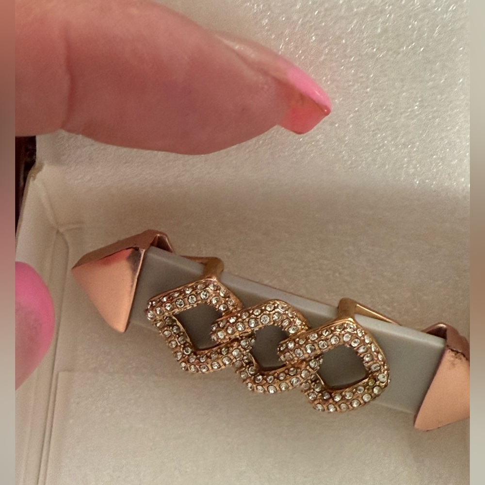 Keep Collective Pin With Charm used for display only